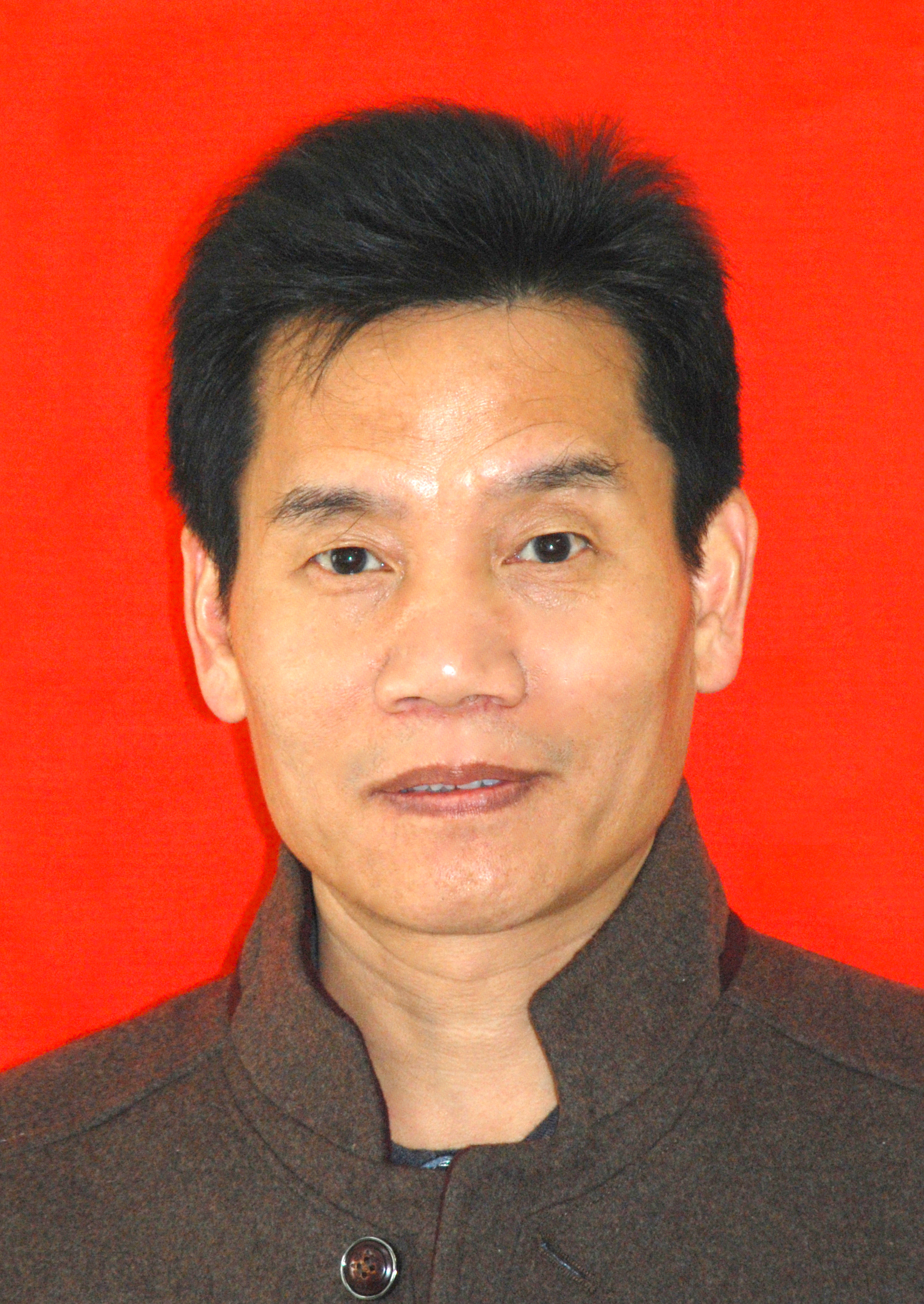 康利民 协会名誉主席  市志愿者社区书画院名院长